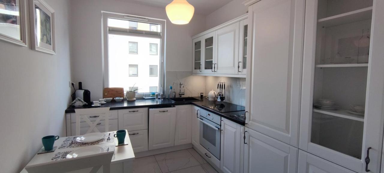 Labo Apartment Fort Wola Warszawa Eksteriør billede